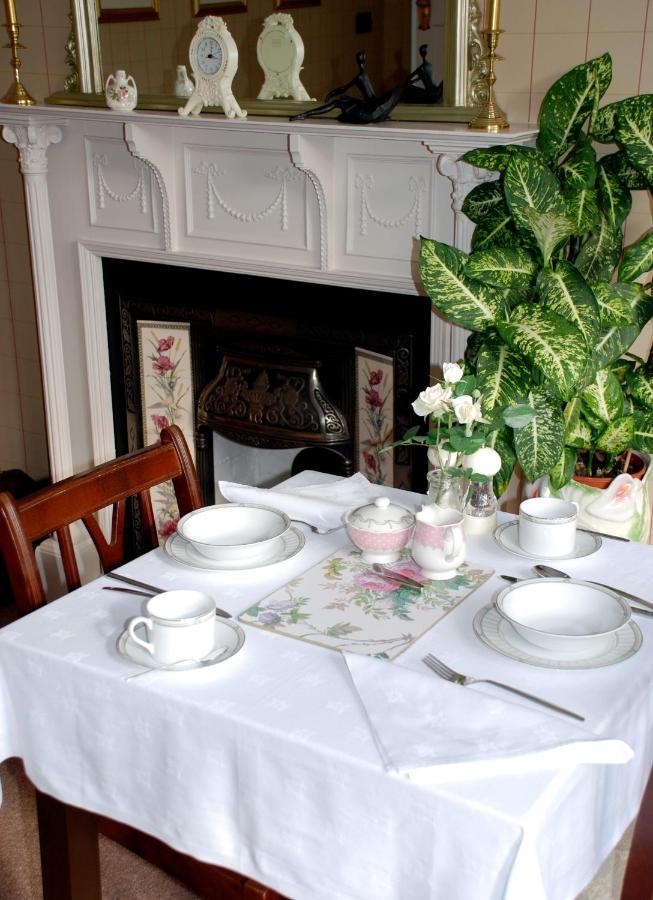 Bed and Breakfast Cherry Tree House Борнмут Экстерьер фото